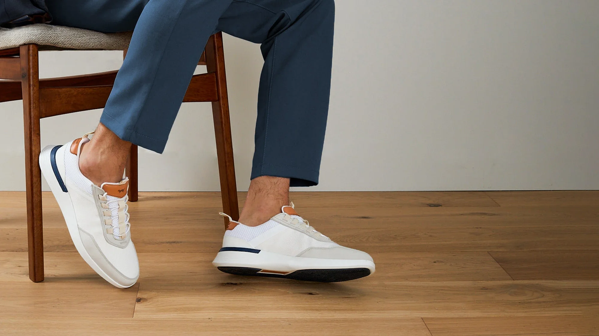 Saucony Sale Store -Saucony Sale Store CrossoverLongwing desktop bf0b5ba9 6002 426b b347 8e93b4f9e554