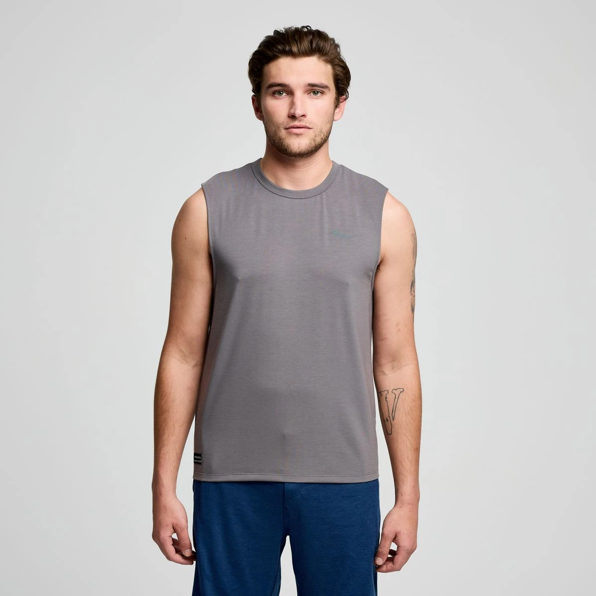 Saucony Triumph Sleeveless 9 Saucony Triumph Sleeveless - Image 7