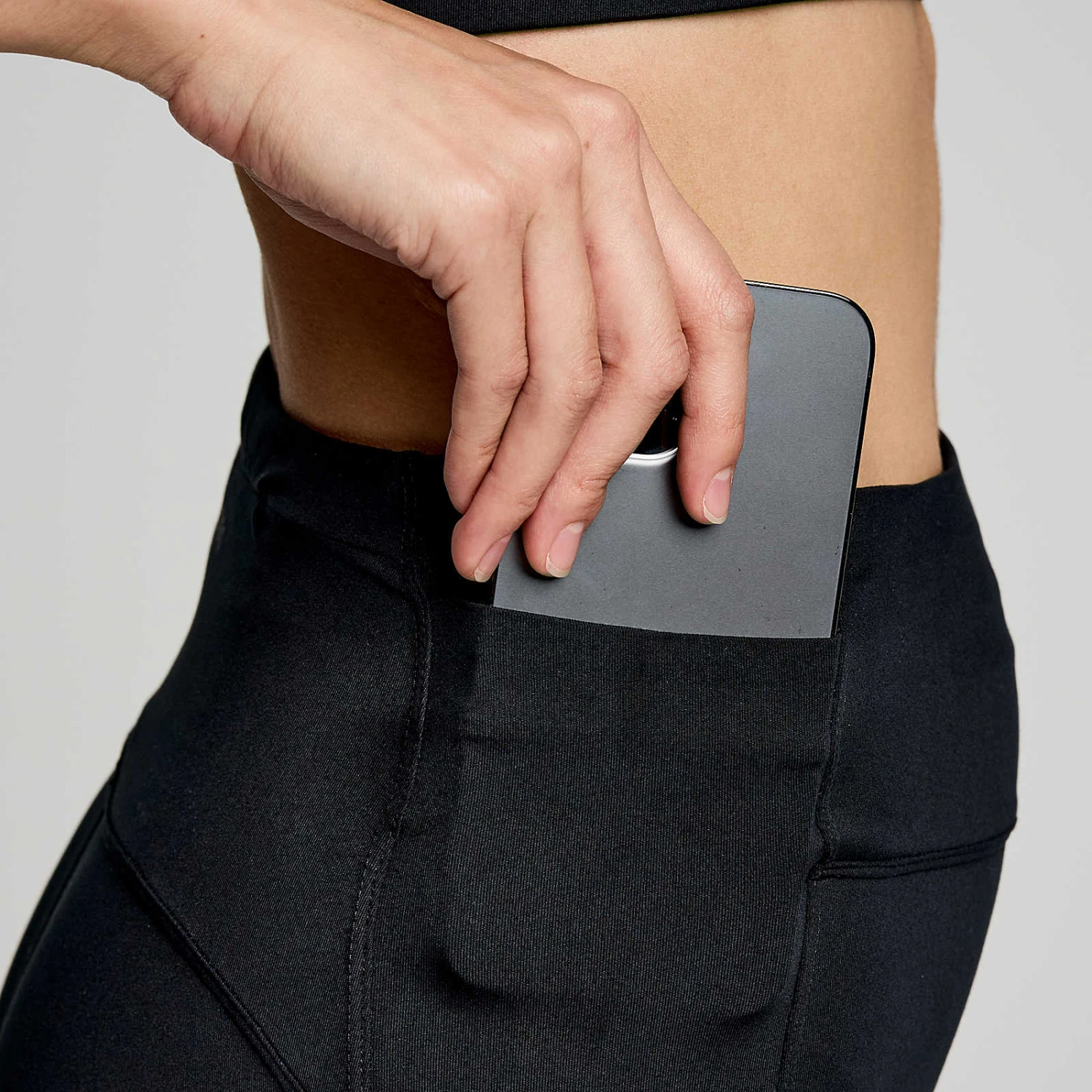 Saucony Women's Fortify Crop Tight 7 Saucony Women's Fortify Crop Tight - Image 5